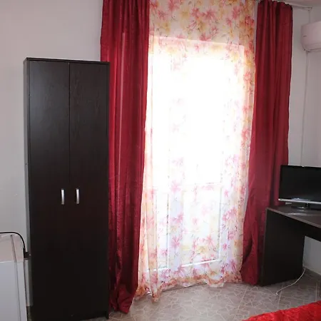 Rooms And Apartments Milana Bar Exterior photo