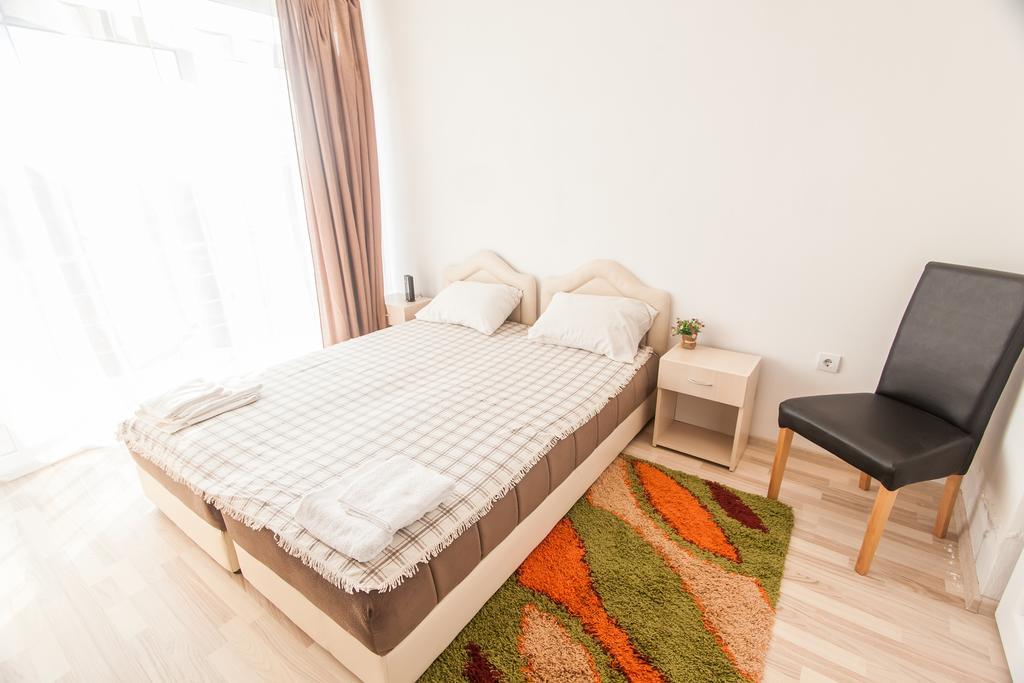 Apartment And Milana *