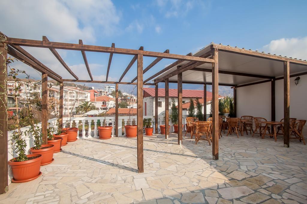 And Milana Apartment