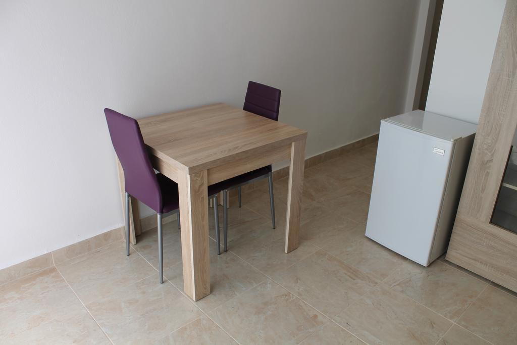 And Milana Apartment