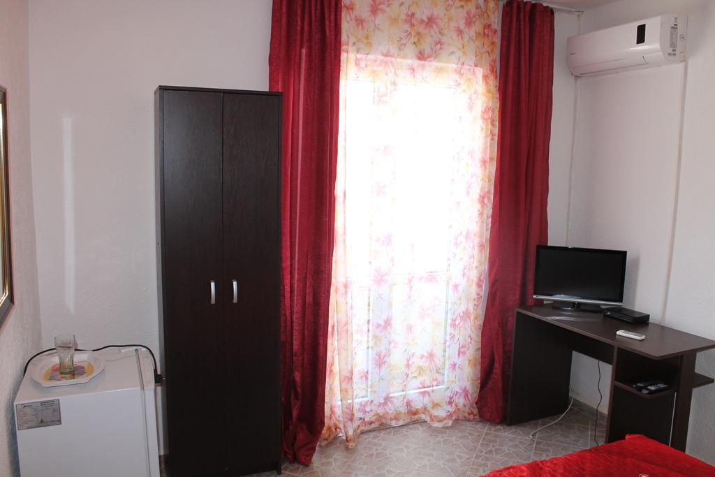 Apartment And Milana *