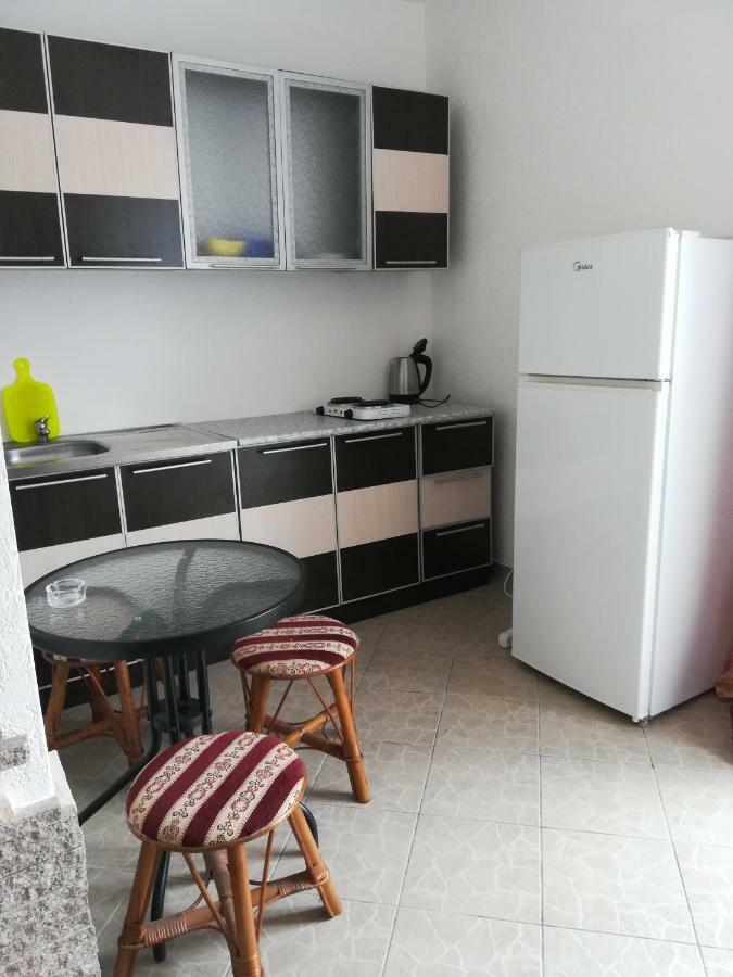 Apartment And Milana *